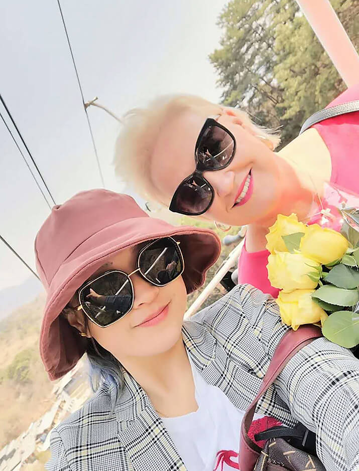 12 April May China Beijing Linda 2 12 April May China Beijing Linda 2