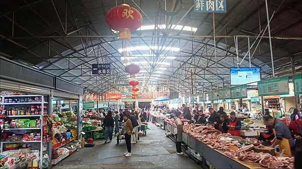 shopping in Lhasa