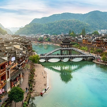 9 Day Zhangjiajie + Fenghuang Ancient Town + Guilin Tour